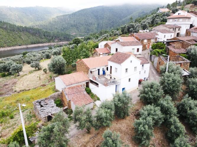 Image No.36-4 Bed Village House for sale