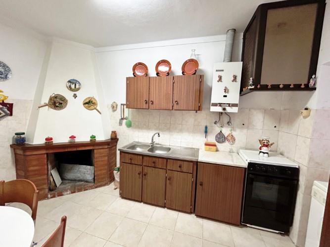 Image No.12-3 Bed Village House for sale