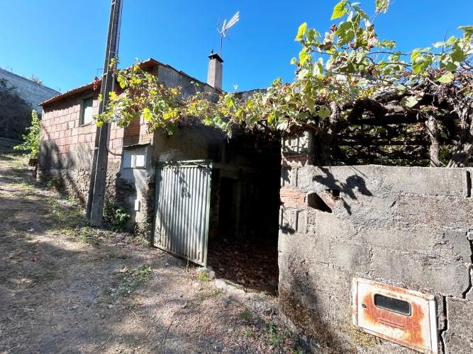 Image No.5-1 Bed Village House for sale