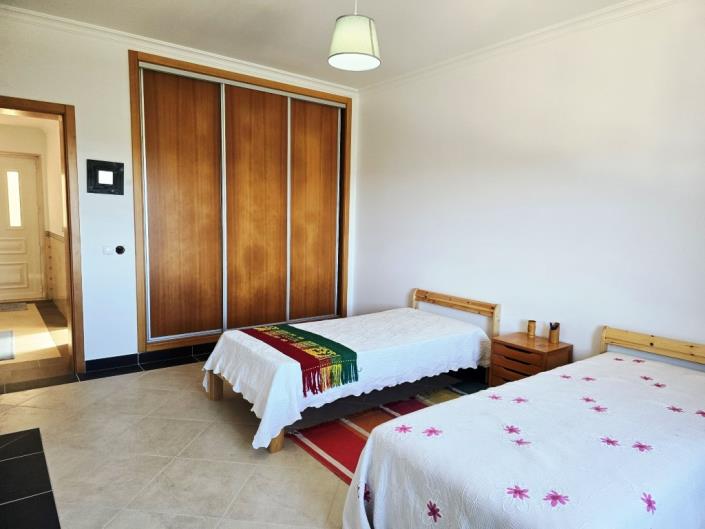 Image No.20-4 Bed Farmhouse for sale