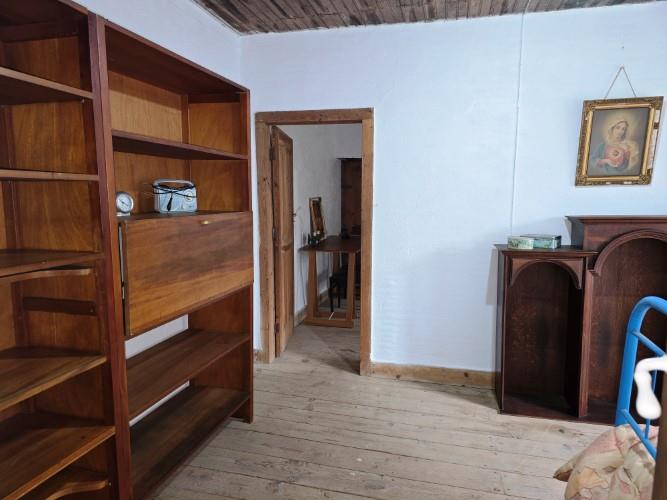 Image No.15-4 Bed Country House for sale