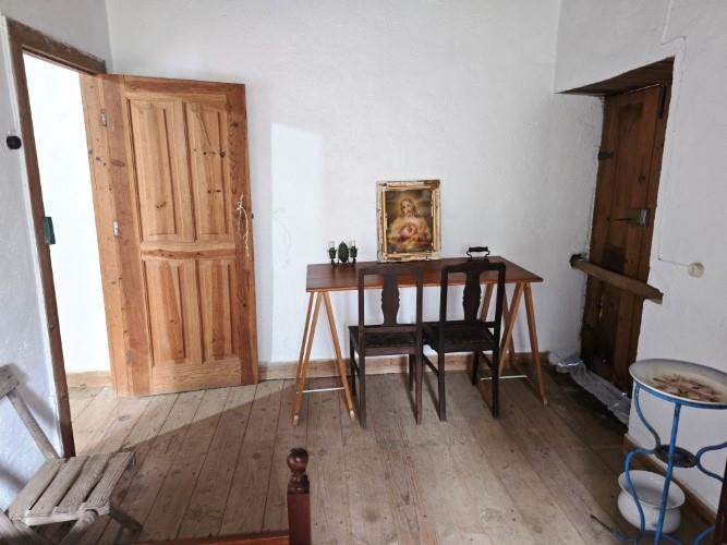 Image No.19-4 Bed Country House for sale