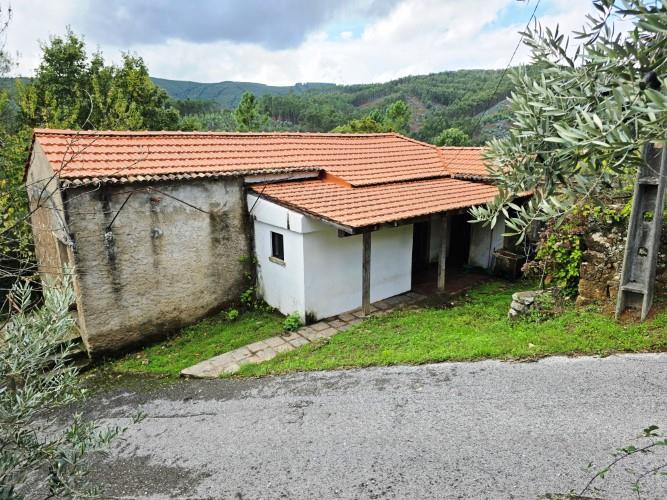 Image No.38-4 Bed Country House for sale