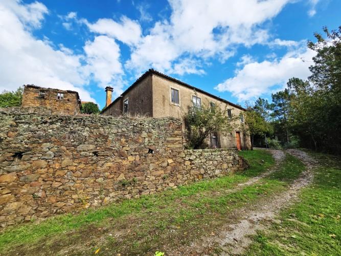 Image No.47-4 Bed Country House for sale