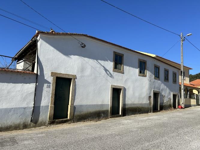 Image No.2-5 Bed Cottage for sale