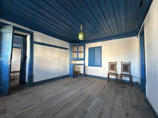 Image No.11-5 Bed Cottage for sale