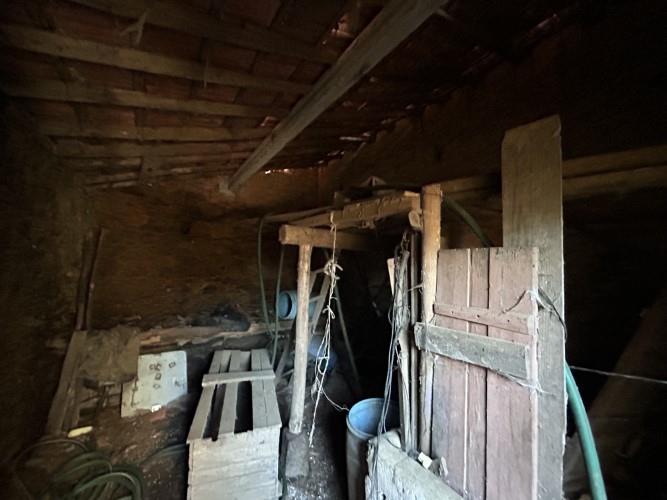 Image No.24-5 Bed Cottage for sale