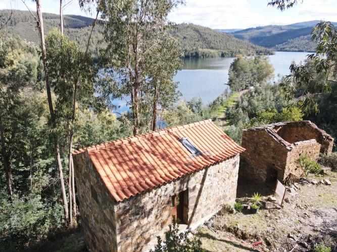 Image No.3-2 Bed Country House for sale