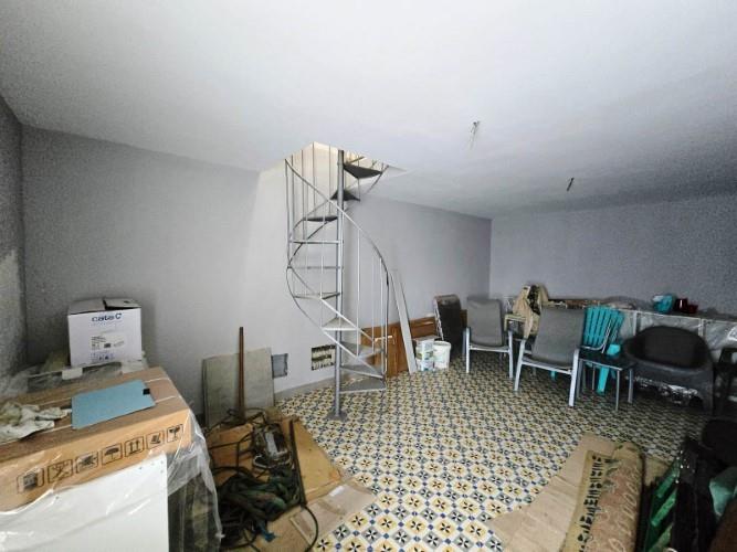 Image No.22-2 Bed Country House for sale