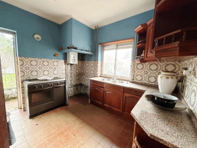 Image No.6-5 Bed House for sale