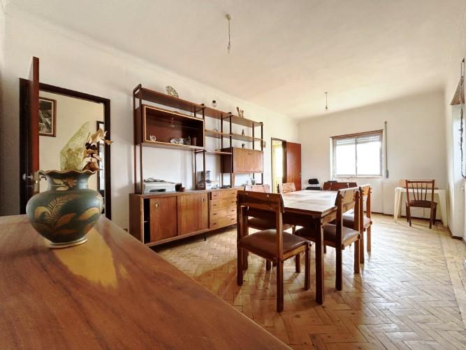 Image No.11-5 Bed House for sale