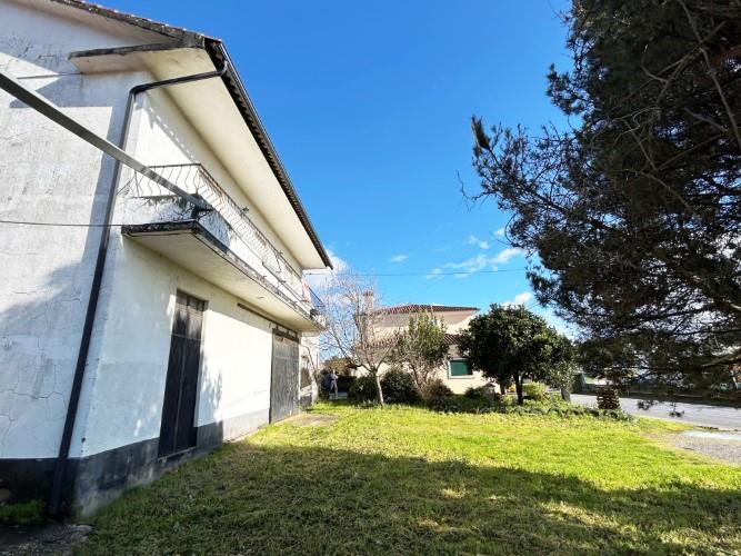 Image No.32-5 Bed House for sale