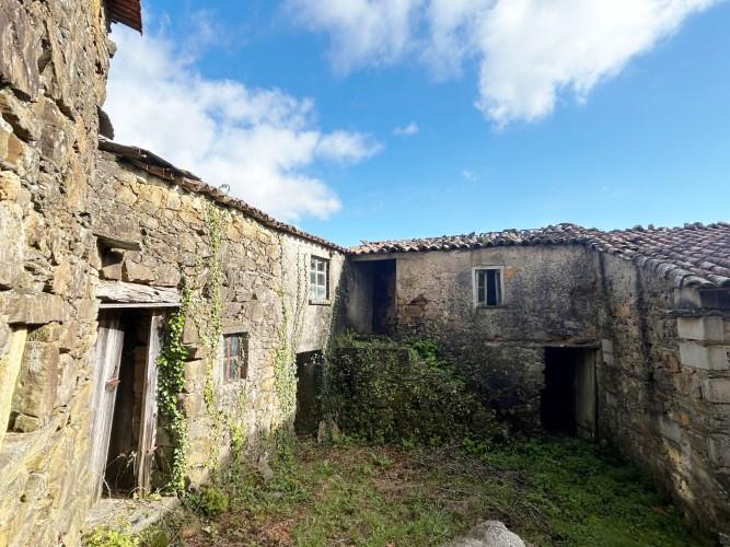 Image No.6-Maison de village à vendre à Sertã