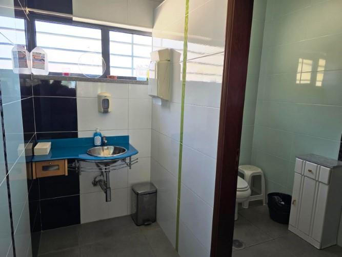 Image No.21-Commercial à vendre à Góis