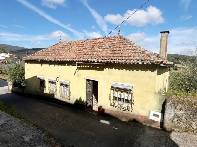 Image No.5-Maison de village de 3 chambres à vendre à Góis