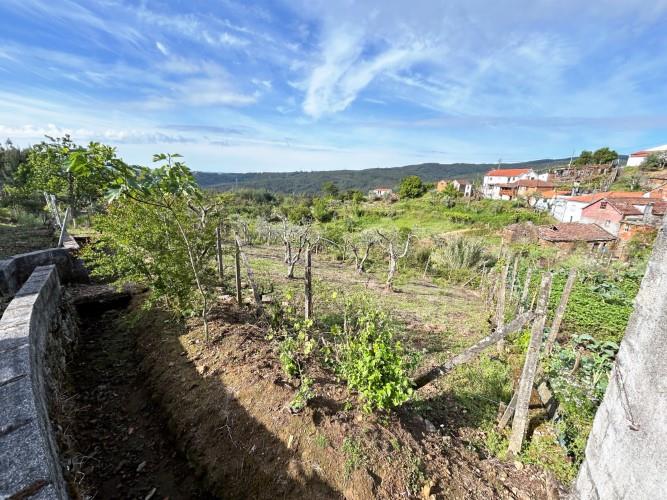 Image No.32-Maison de village de 2 chambres à vendre à Góis