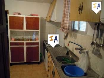 Image No.7-Ferme de 4 chambres à vendre à Mures