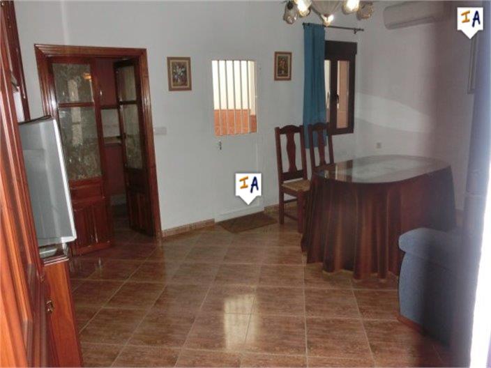 Image No.6-4 Bed House for sale