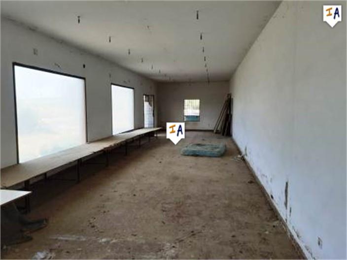 Image No.4-Commercial de 5 chambres à vendre à Lucena