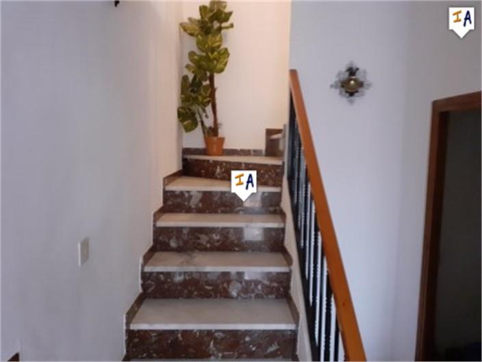 Image No.10-4 Bed House for sale