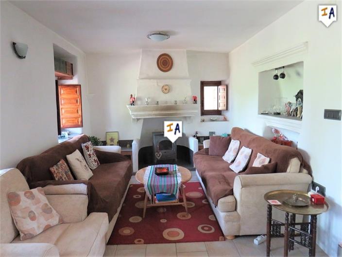 Image No.4-4 Bed Farmhouse for sale