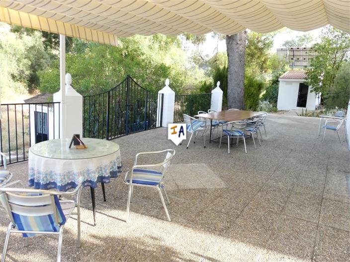 Image No.4-Maison de 9 chambres à vendre à Priego de Córdoba