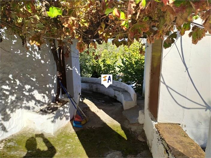 Image No.6-Ferme de 6 chambres à vendre à Rute