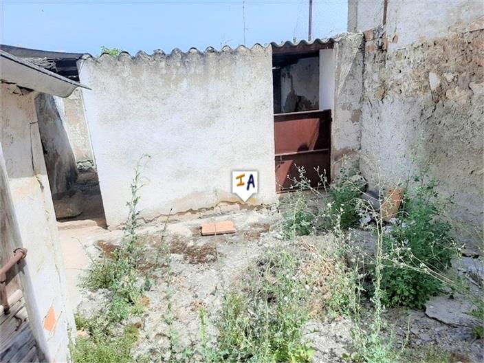 Image No.9-3 Bed House for sale