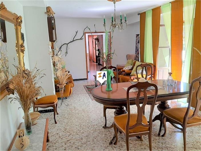 Image No.7-5 Bed Farmhouse for sale