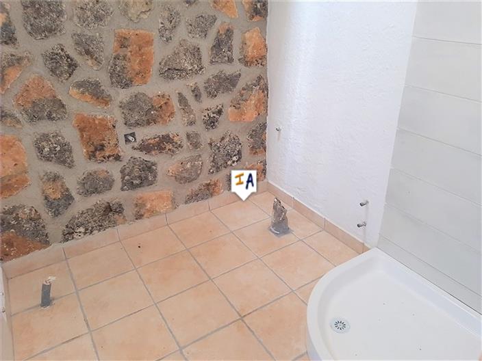 Image No.9-9 Bed Farmhouse for sale