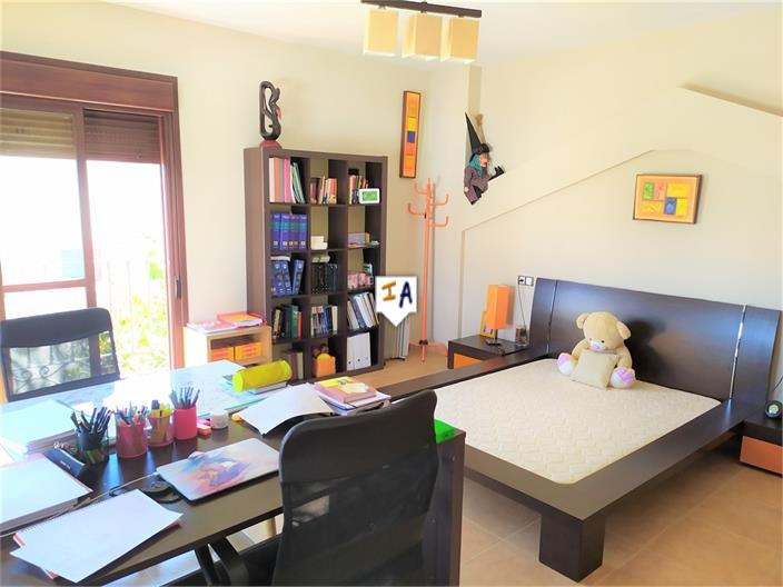 Image No.8-5 Bed Villa for sale