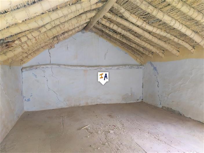 Image No.7-1 Bed Farmhouse for sale