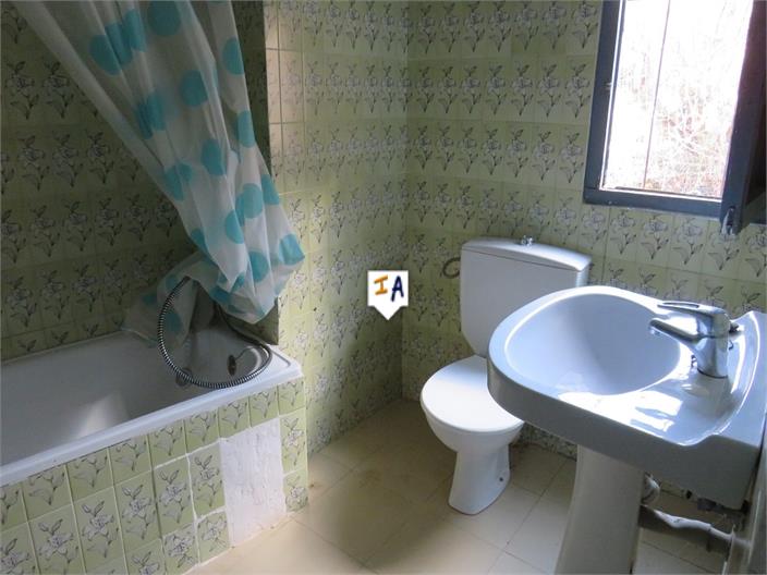 Image No.5-4 Bed Farmhouse for sale