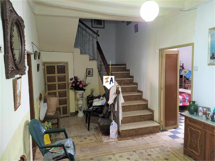 Image No.9-4 Bed House for sale