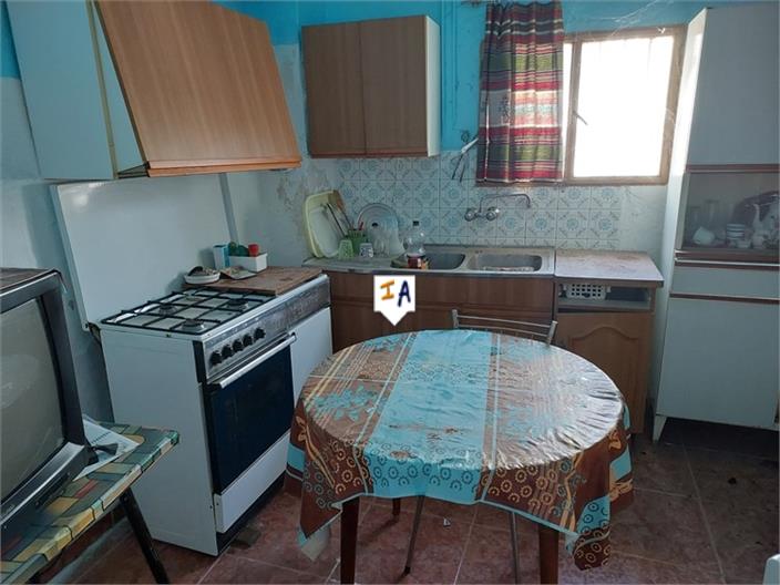 Image No.11-3 Bed House for sale