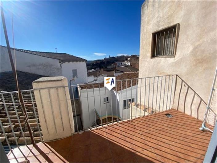 Image No.8-3 Bed House for sale