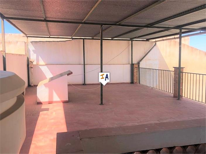 Image No.8-14 Bed Commercial for sale