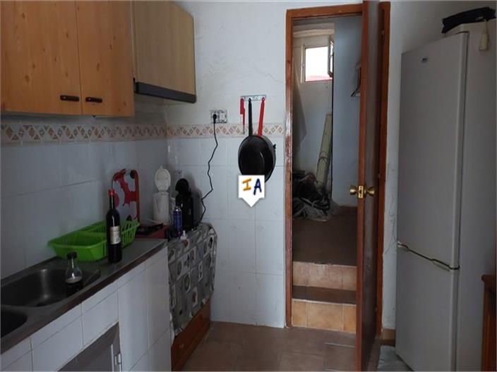 Image No.10-4 Bed House for sale