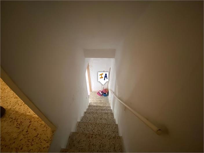 Image No.9-2 Bed House for sale