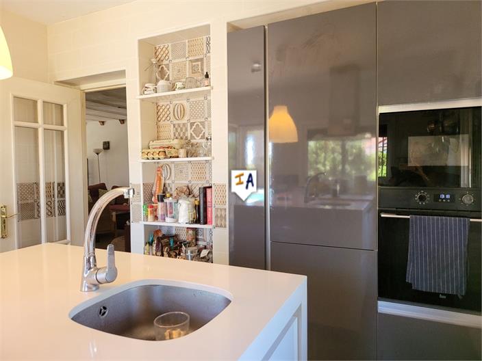 Image No.8-Villa de 6 chambres à vendre à Marchena