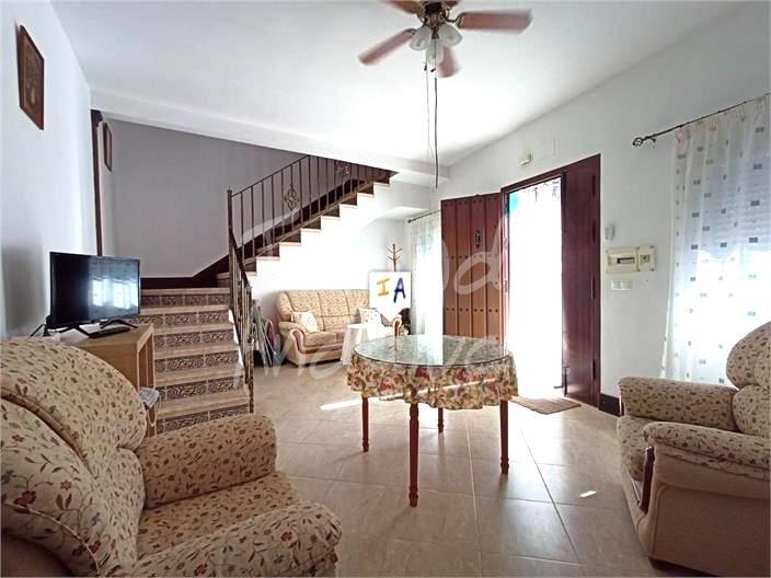 Image No.4-3 Bed House for sale