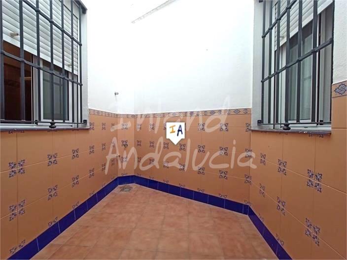 Image No.7-3 Bed House for sale