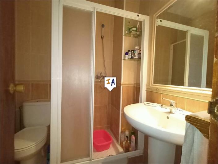 Image No.6-2 Bed House for sale