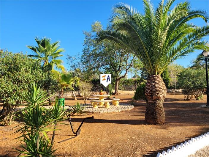 Image No.7-Villa de 3 chambres à vendre à Puente-Genil