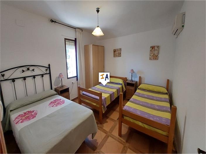 Image No.10-6 Bed Farmhouse for sale