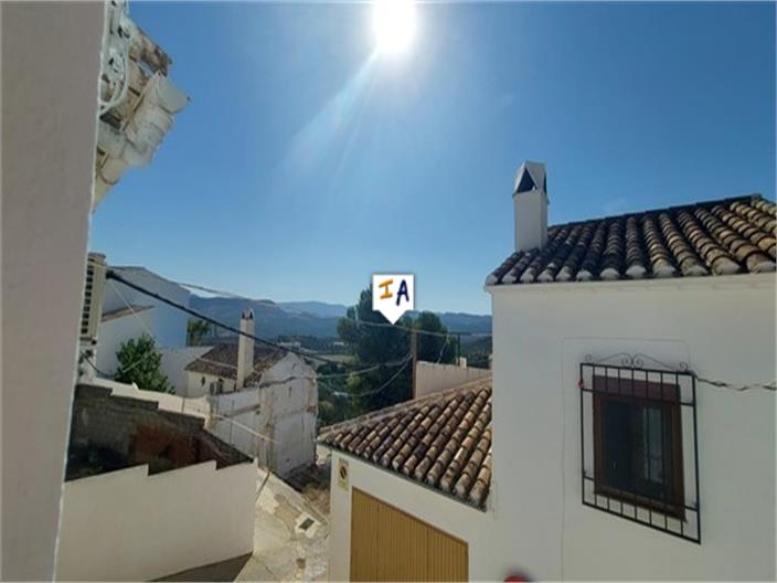 Image No.7-4 Bed House for sale