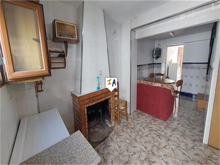 Image No.9-4 Bed House for sale