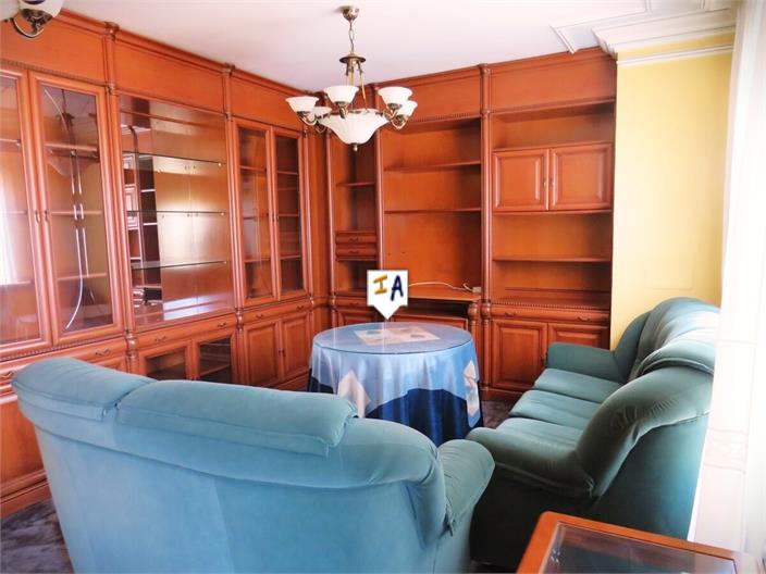 Image No.9-3 Bed Property for sale