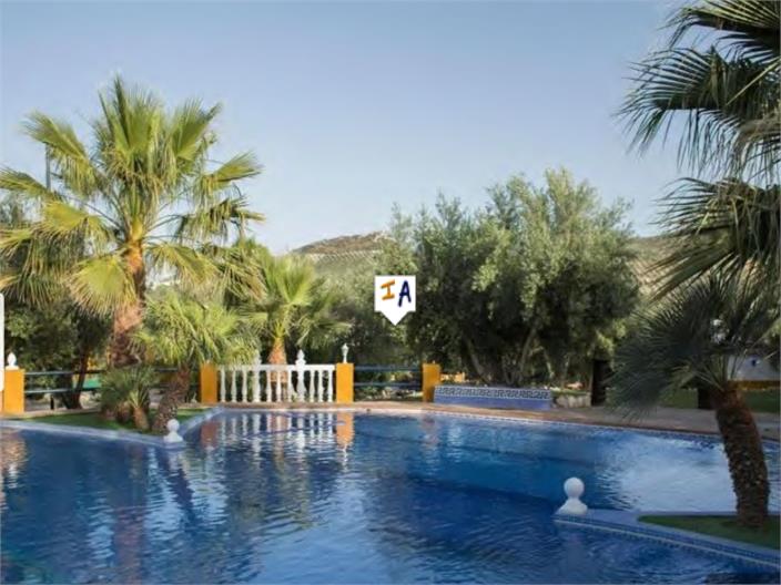 Image No.3-15 Bed Commercial for sale