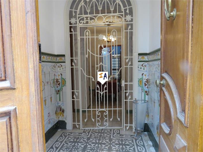 Image No.4-4 Bed House for sale